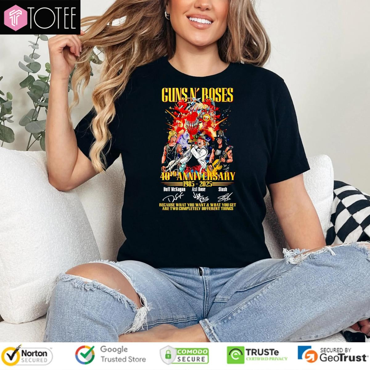 40Th Anniversary 1985-2025 Guns N Roses Signatures T-shirt