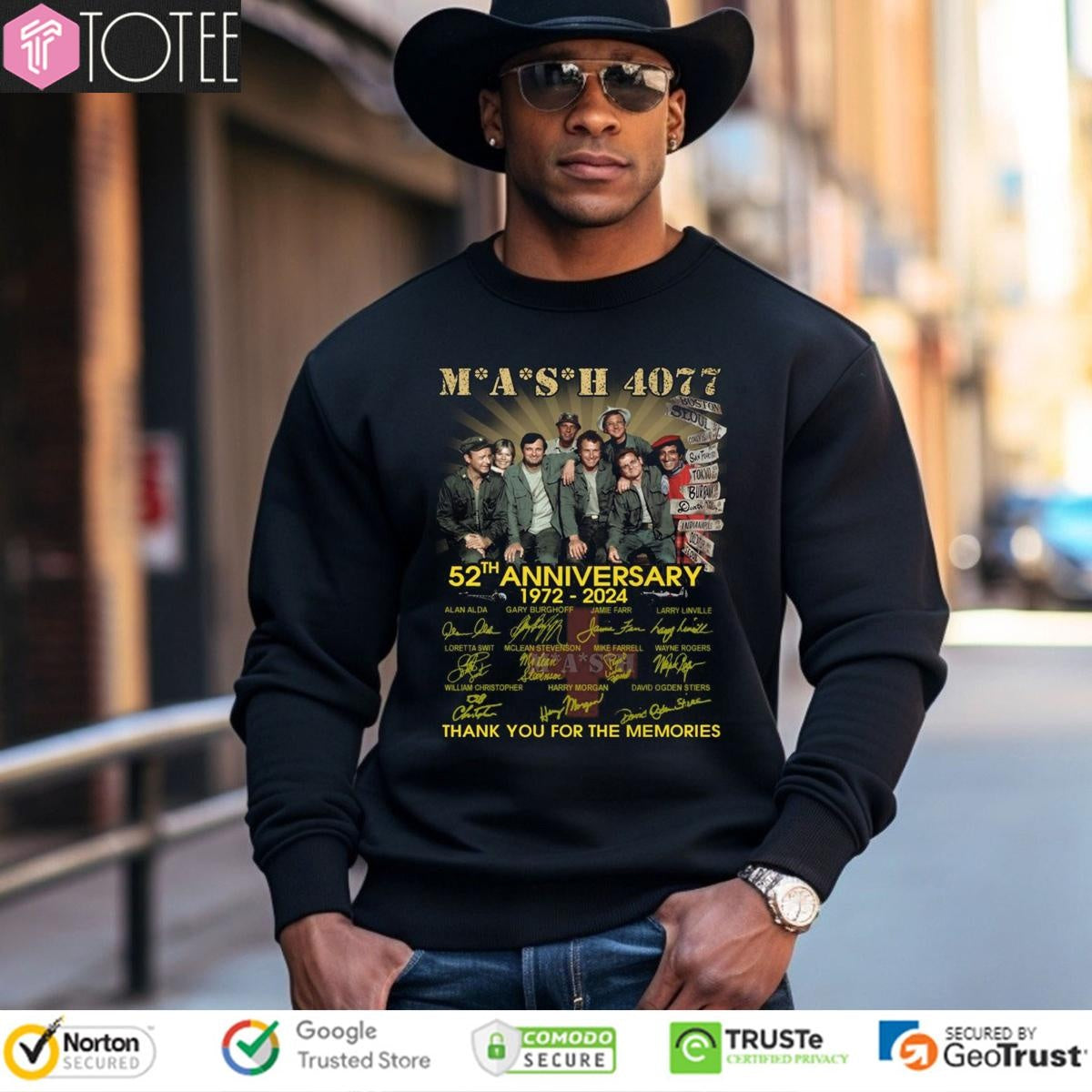 52Th Anniversary 1972-2024 Mash 4077 Signatures T-shirt