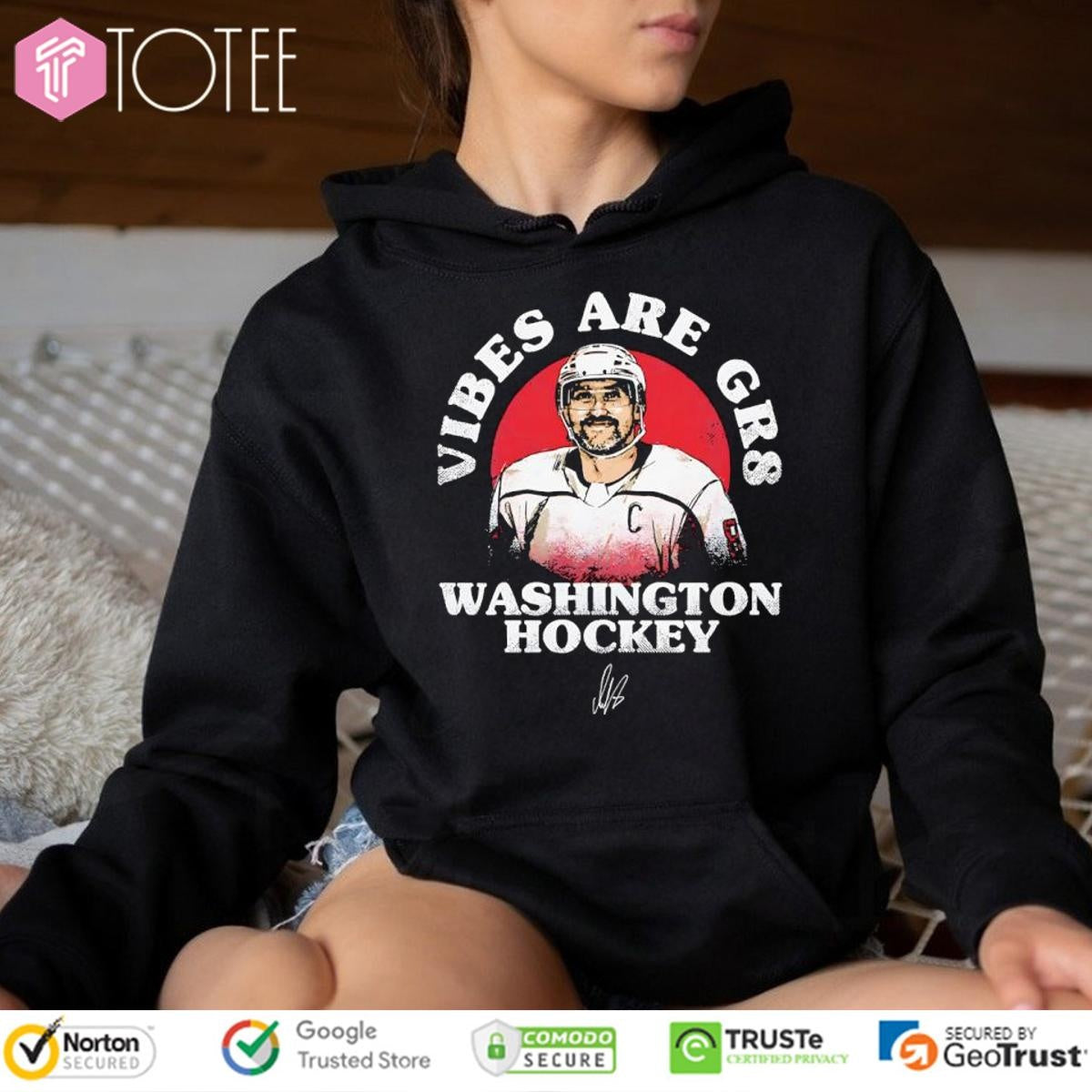 Alex Ovechkin 895 Vibes Are Gr8 Washington Capitals Hockey Signature T-shirt