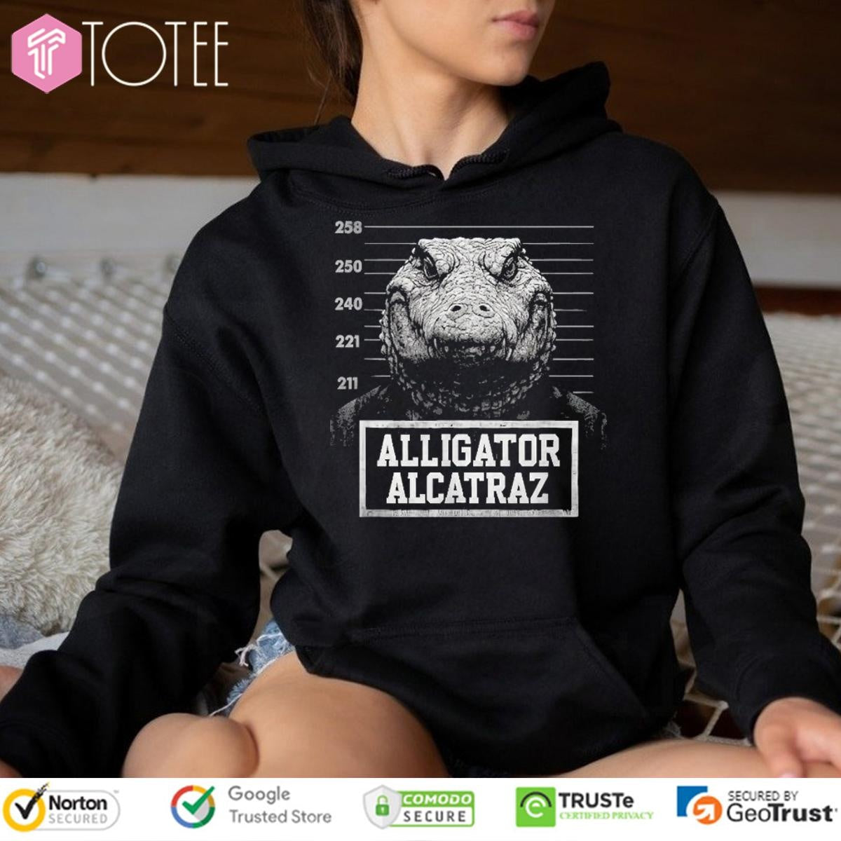 Alligator Alcatraz Mugshot T-shirt