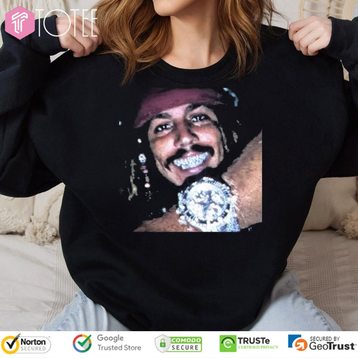 Captain Hack Varo Bust Down Jack Sparrow T-shirt