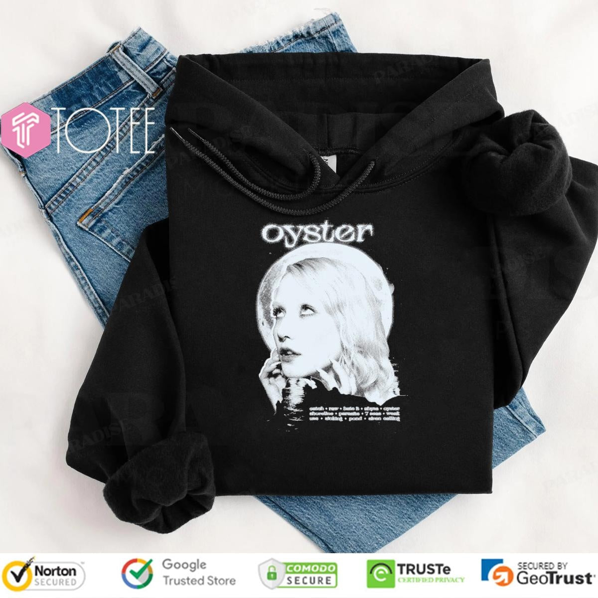 Chloe Moriondo Oyster Album Photo T-shirt