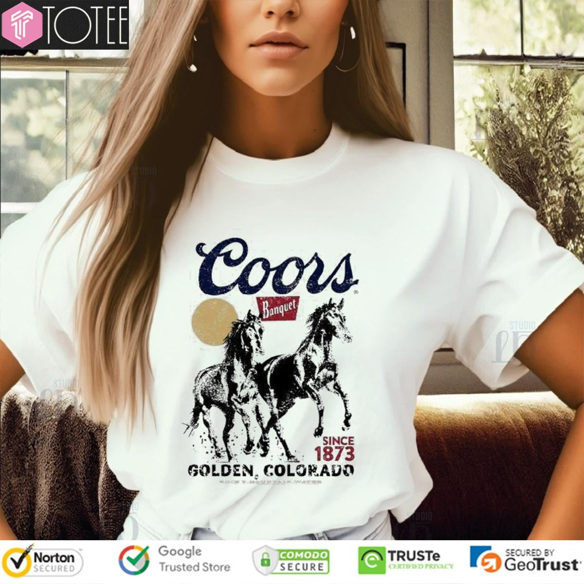 Coors Banquet Golden Colorado Horses Since 1873 T-shirt