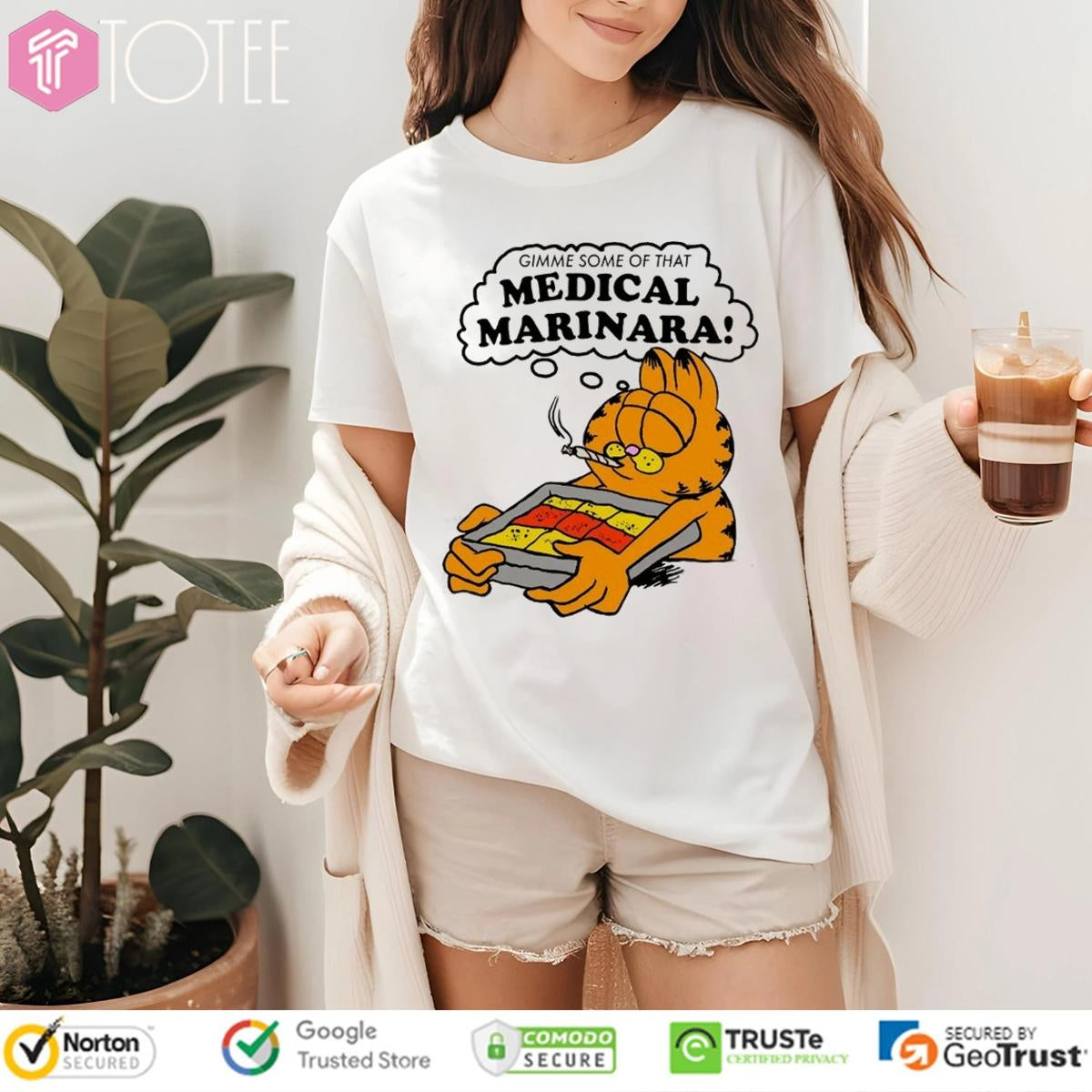 Garfield Gimme Some Of That Medical Marinara T-shirt