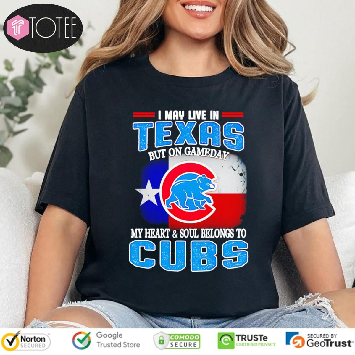 I May Live In Texas But On Gameday My Heart Soul Belongs To Chicago Cubs T-shirt