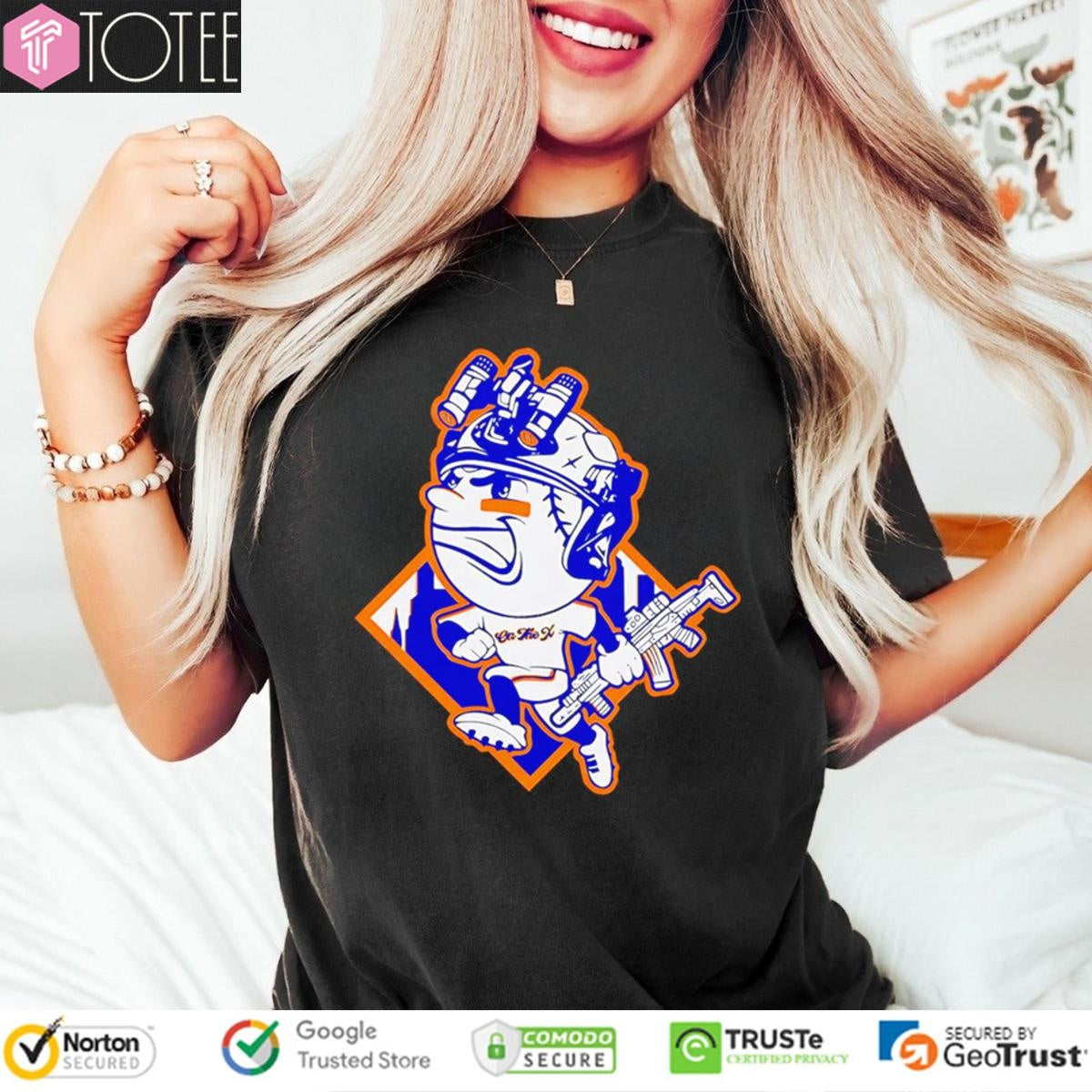 Mr. Met Mascot Tactical Helmet Gun New York Mets Baseball T-shirt