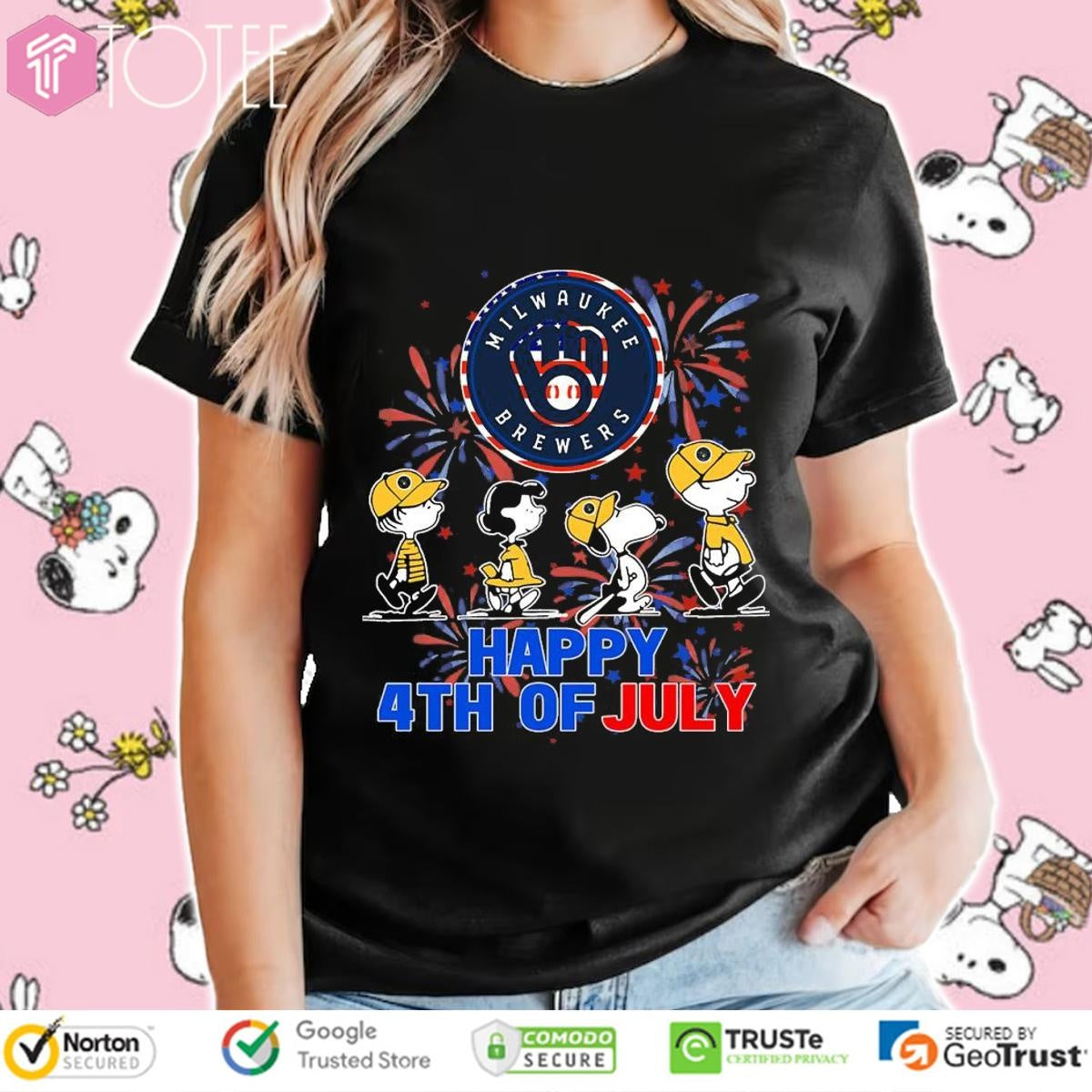 Peanuts Milwaukee Brewers Snoopy Charlie Brown Happy 4Th Of July Baseball T-shirt