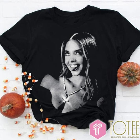Sydney Sweeney Saint Portrait T-shirt