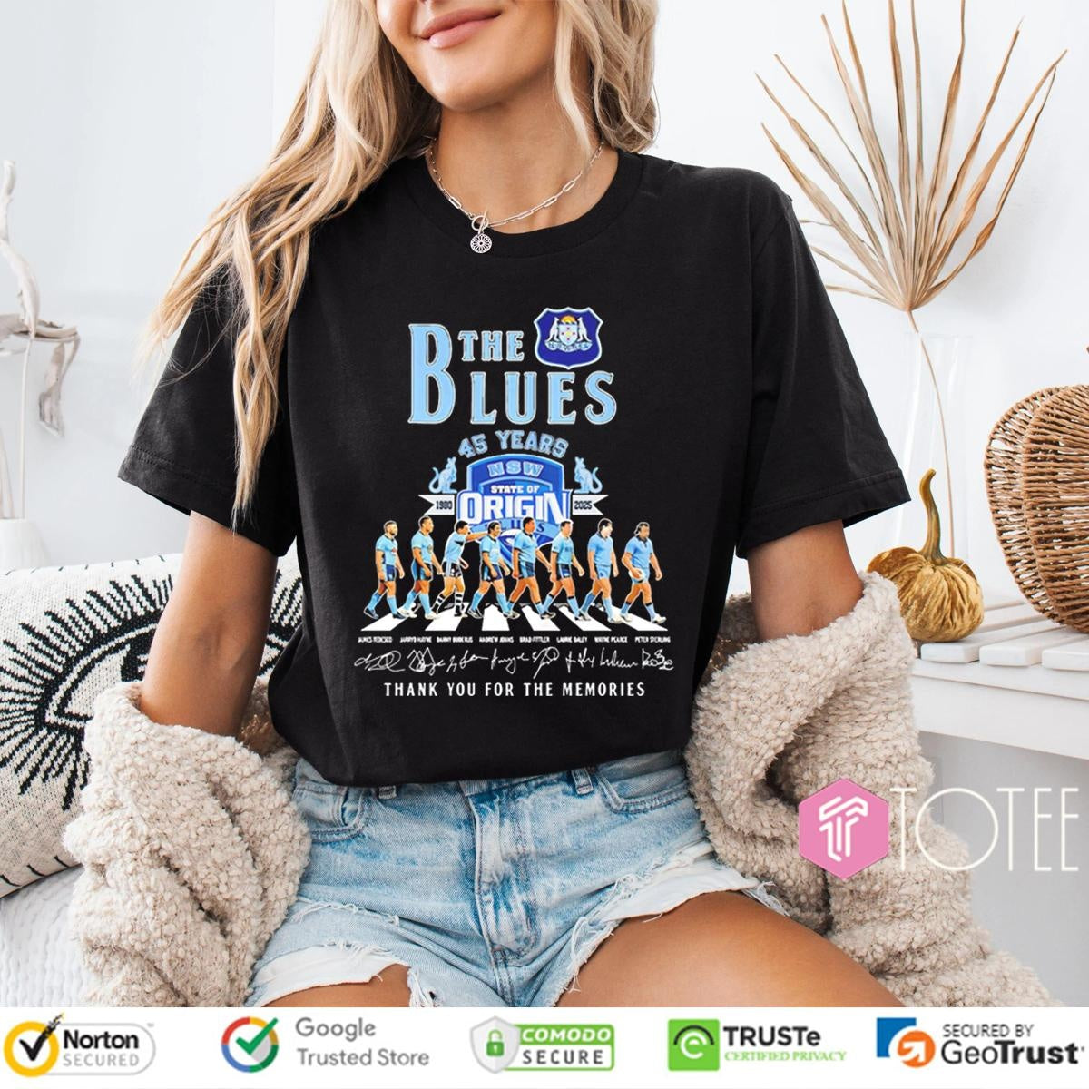 The New South Wales Blues 45 Years 1980-2025 Signatures T-shirt