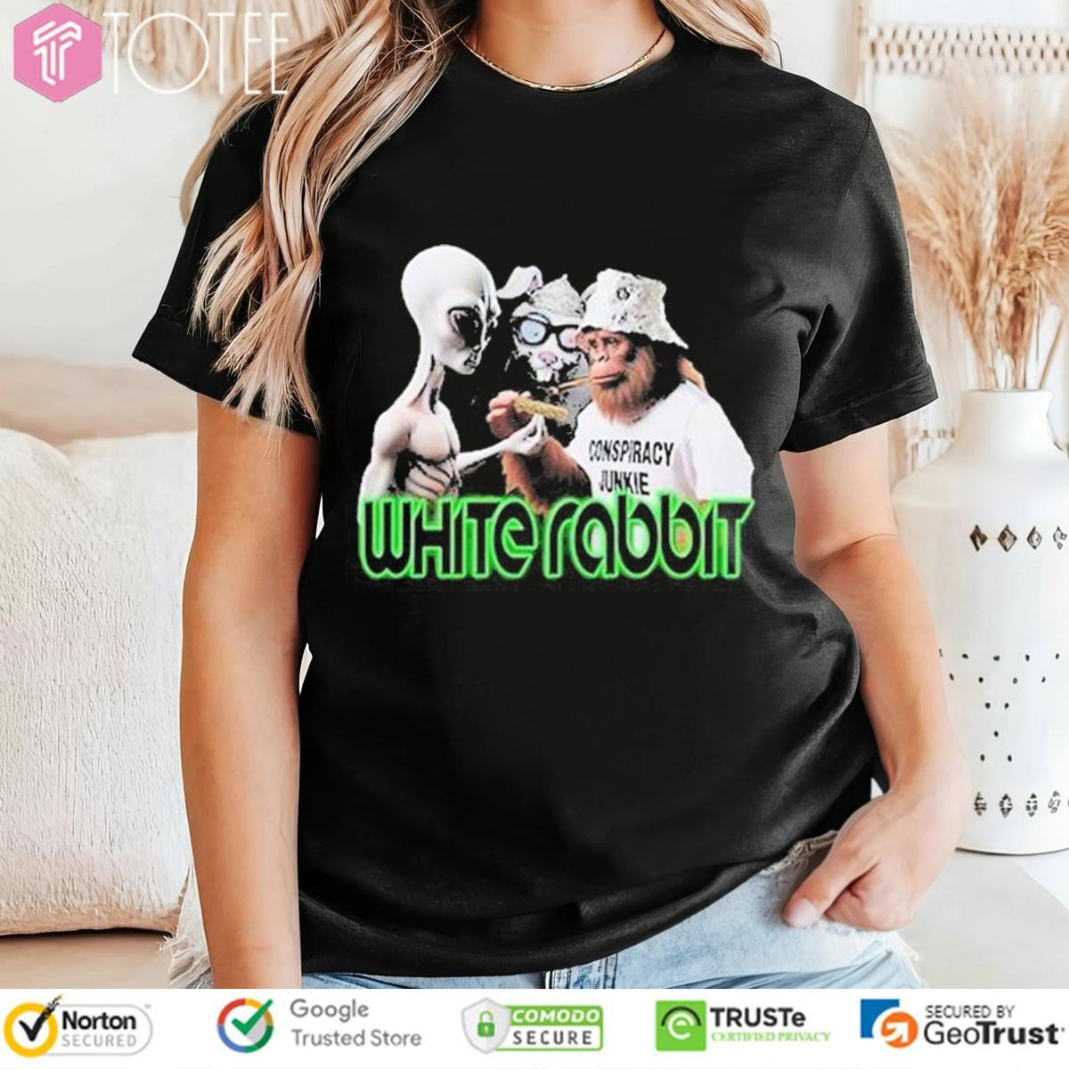 White Rabbit Cryptid Smoke Sesh Alien Bigfoot Sasquatch T-shirt
