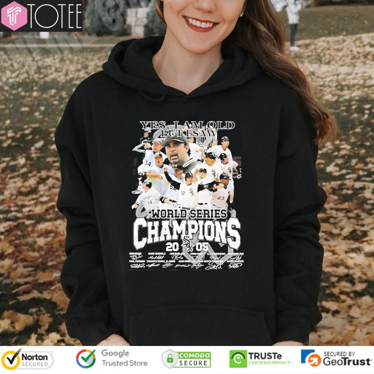 Yes I Am Old But I Saw Chicago White Sox Champions 2025 Signatures T-shirt