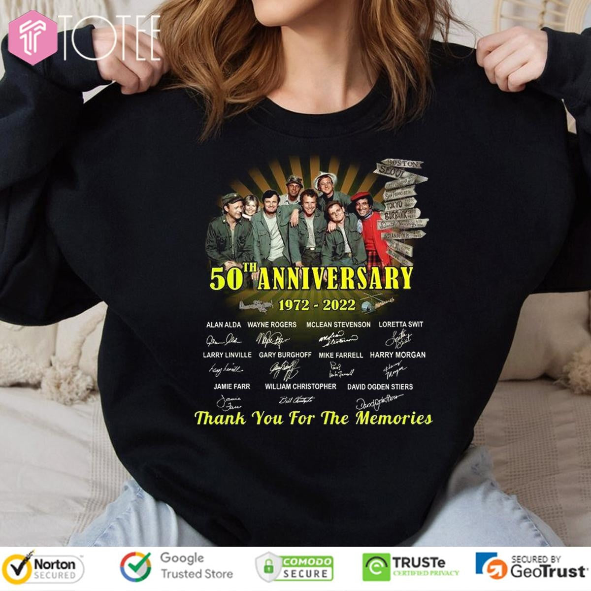 50Th Anniversary 1972–2022 Mash Signatures T-shirt