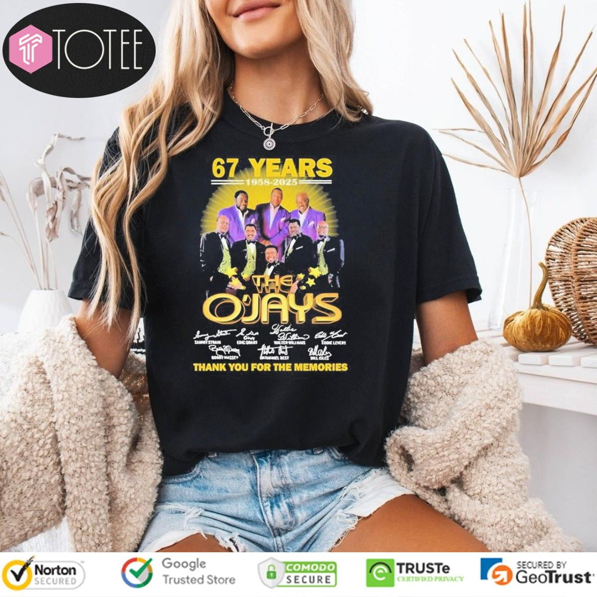 67 Years 1950-2025 The Ojays Signatures T-shirt