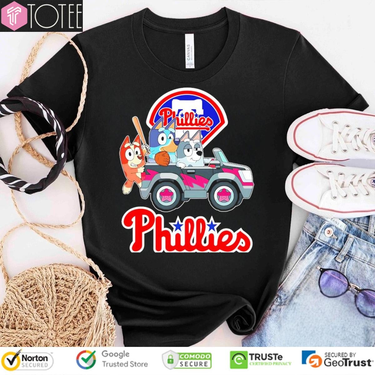 Bluey Family Driving Car Philadelphia Phillies Baseball T-shirt