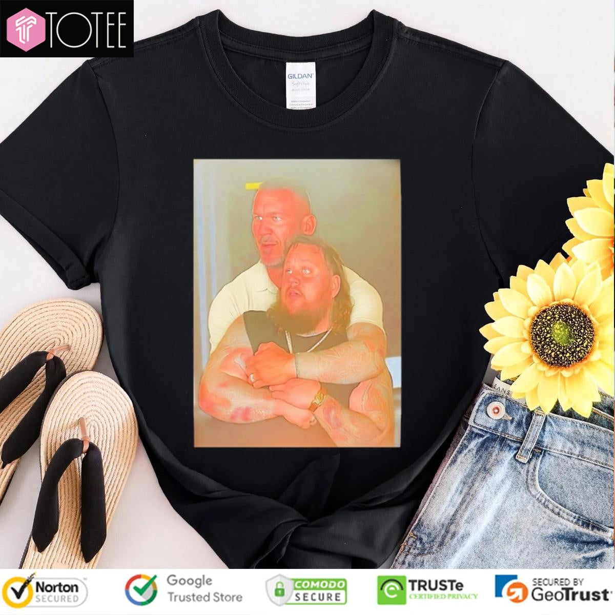 Coldplay Concert Couple Randy Orton Jelly Roll Kiss Cam T-shirt