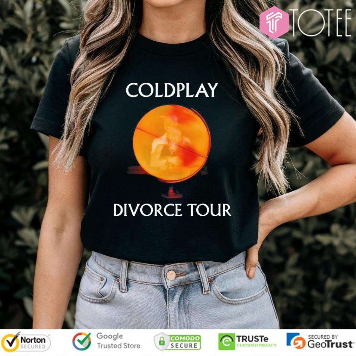 Coldplay Divorce Tour Ceo Hr Coldplay Concert Kiss Cam T-shirt
