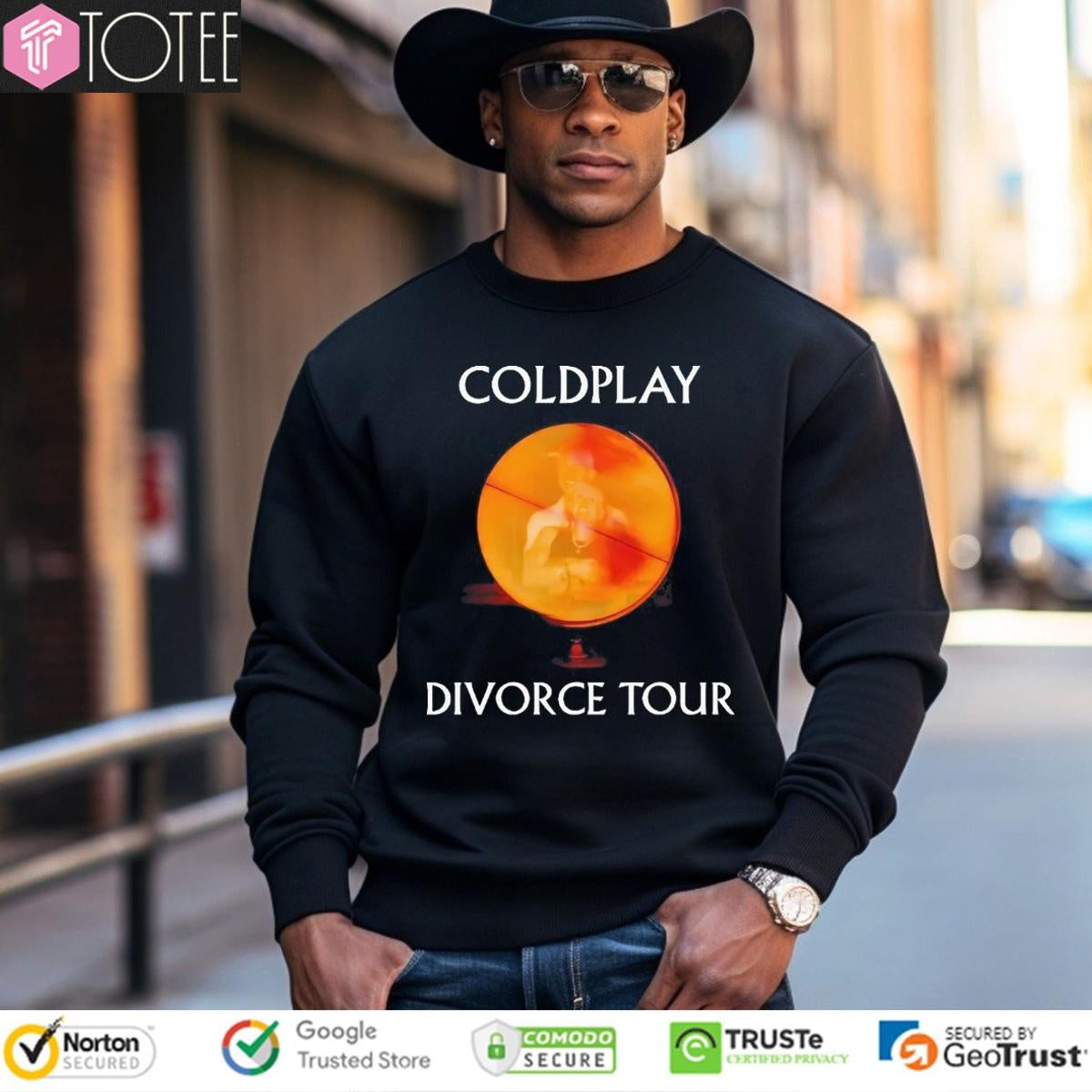 Coldplay Divorce Tour Ceo Hr Coldplay Concert Kiss Cam T-shirt