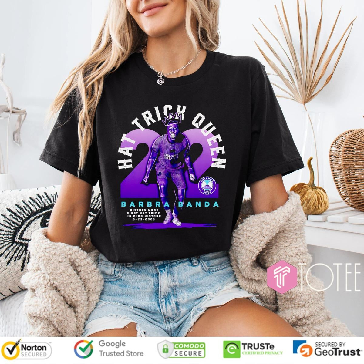 Hat Trick Queen Barbra Banda Orlando Pride Graphic T-shirt
