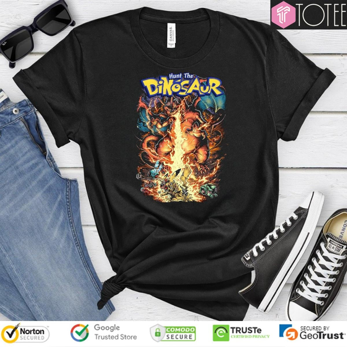 Hunt The Dinosaur Pokemon Charizard T-shirt