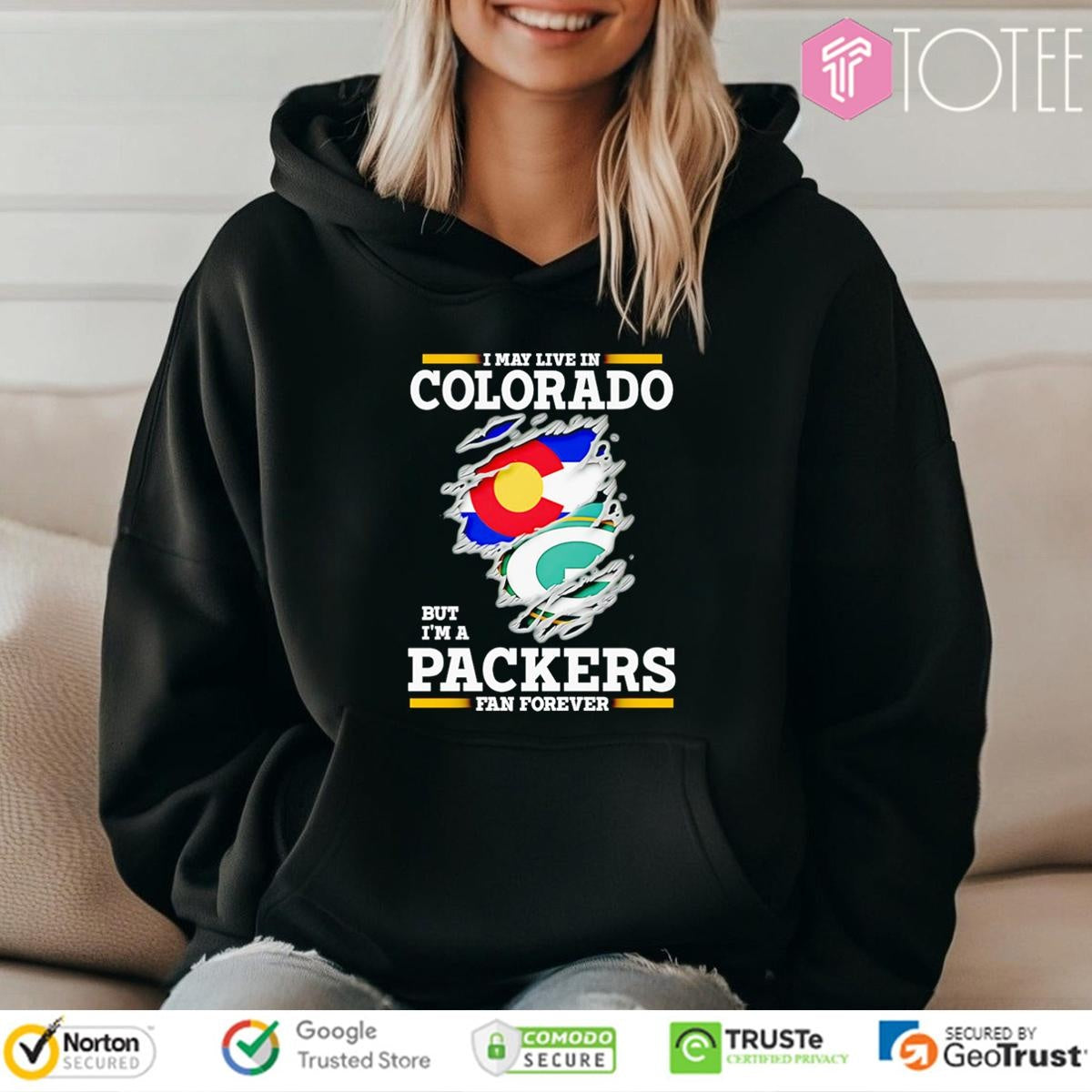 I May Live In Colorado But Im A Green Bay Packers Fan Forever Torn T-shirt