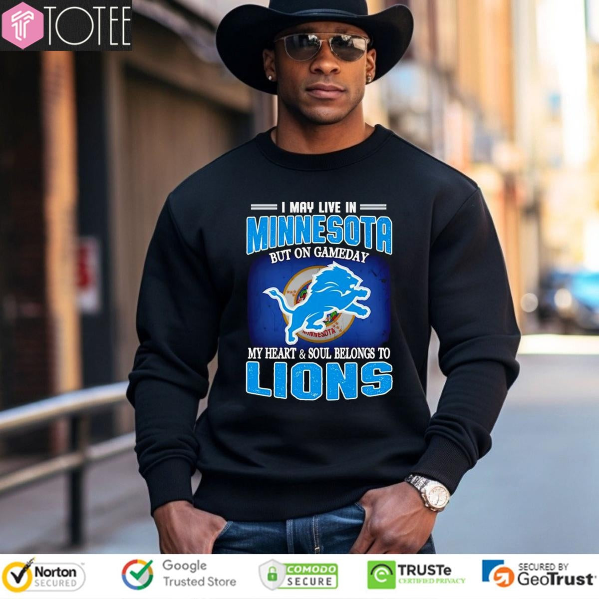 I May Live In Minnesota But On Gameday My Heart Soul Belong To Detroit Lions T-shirt