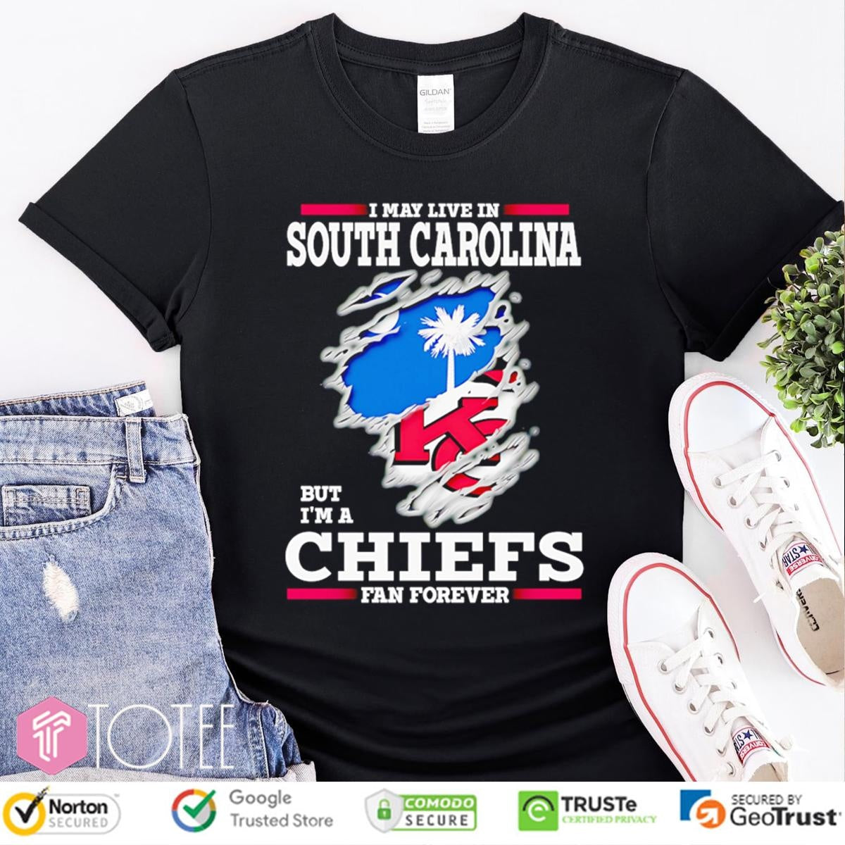 I May Live In South Carolina But Im A Kansas City Chiefs Fan Forever Torn T-shirt