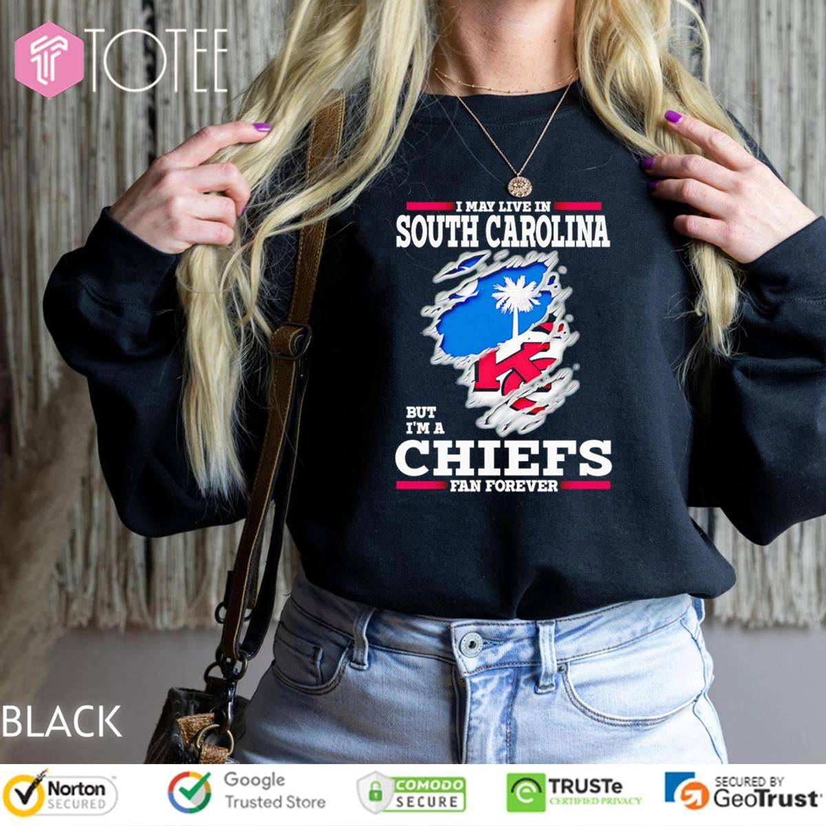 I May Live In South Carolina But Im A Kansas City Chiefs Fan Forever Torn T-shirt