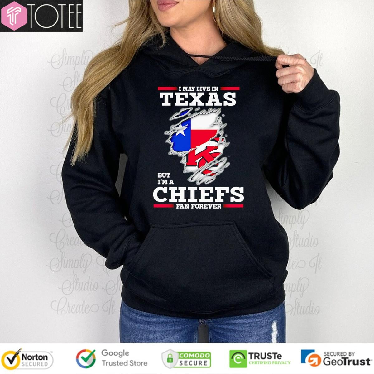I May Live In Texas But Im A Kansas City Chiefs Fan Forever Torn T-shirt
