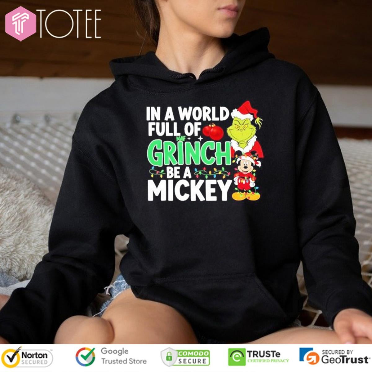 In A World Full Of Grinch Be A Mickey Mouse Christmas T-shirt