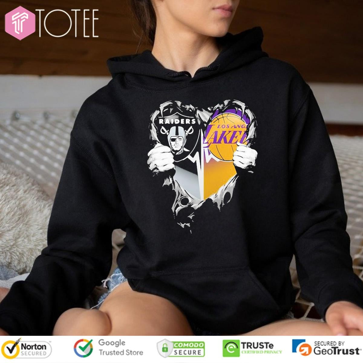 Inside Me Raiders And Lakers Heartbeat T-shirt