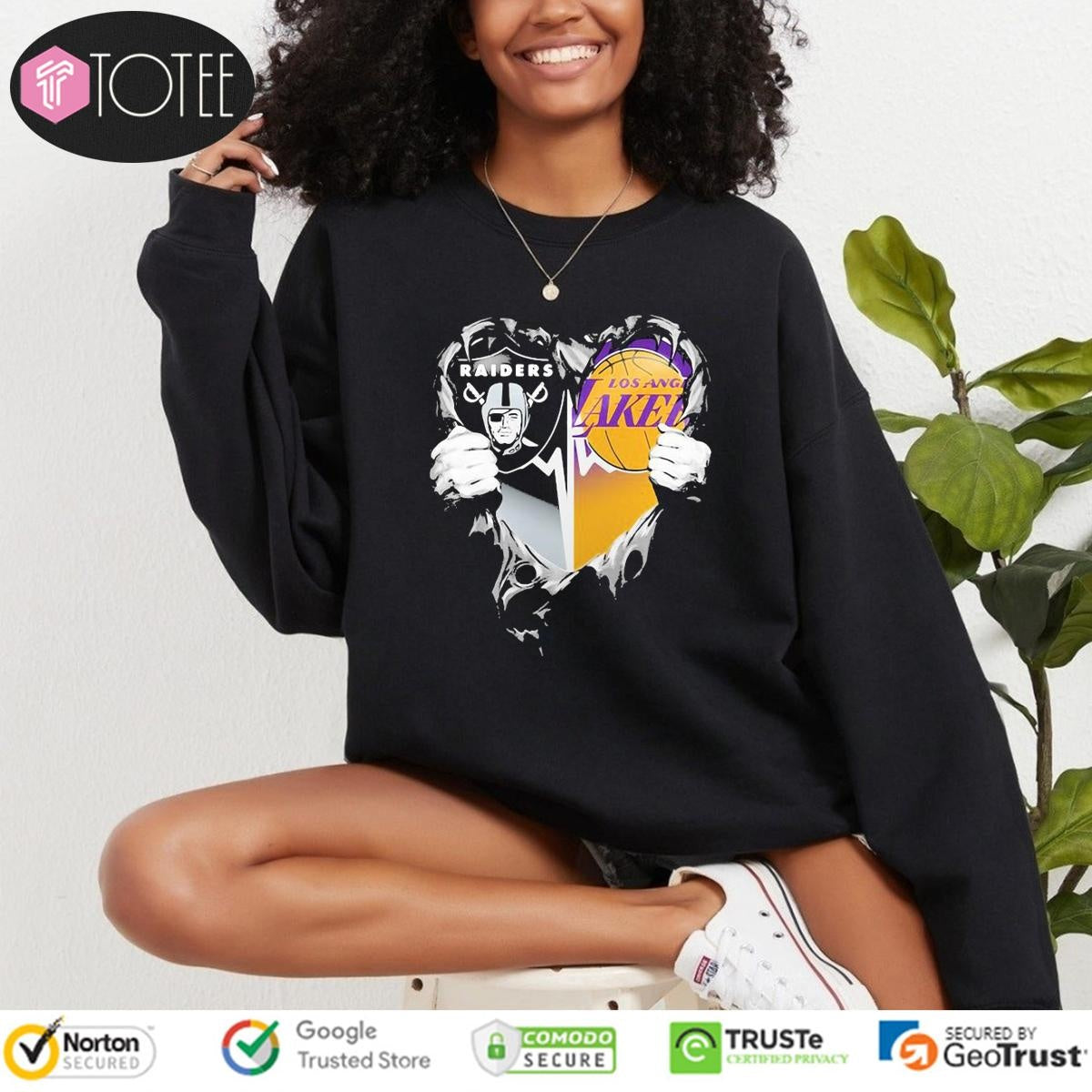 Inside Me Raiders And Lakers Heartbeat T-shirt