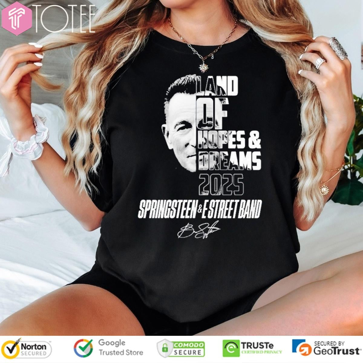 Land Of Hopes & Dreams 2025 Bruce Springsteen E Street Band Signature T-shirt