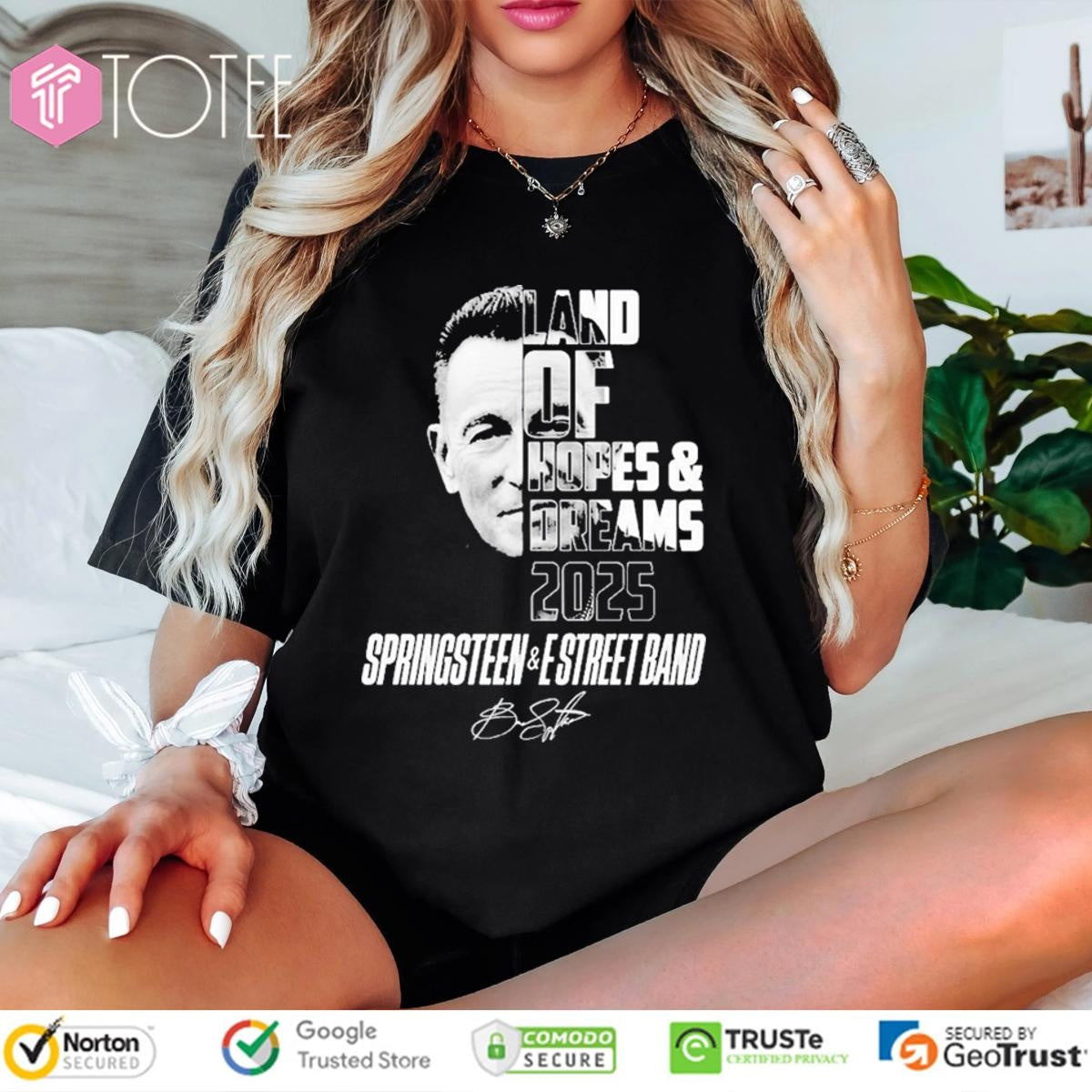 Land Of Hopes & Dreams 2025 Bruce Springsteen E Street Band Signature T-shirt