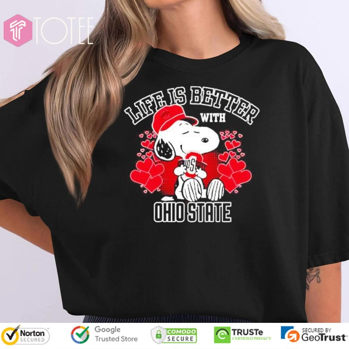 Life Is Better With Ohio State Buckeyes Snoopy T-shirt