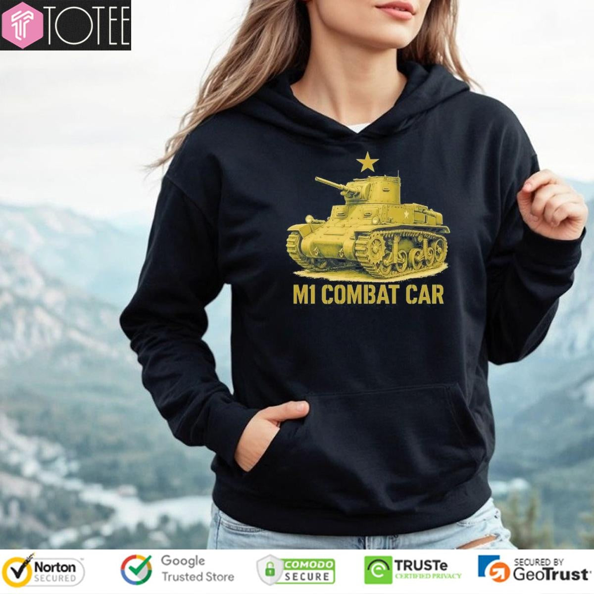M1 Tank Combat Car U.S. Army T-shirt