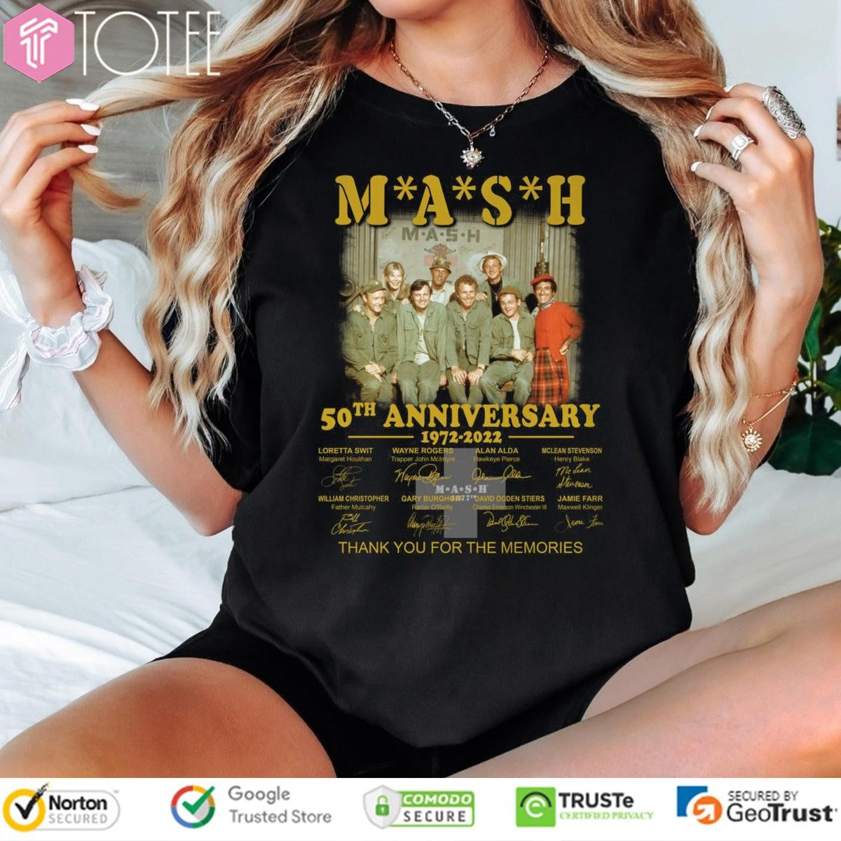 Mash 50Th Anniversary 1972 2022 Thank You For The Memories Signatures T-shirt