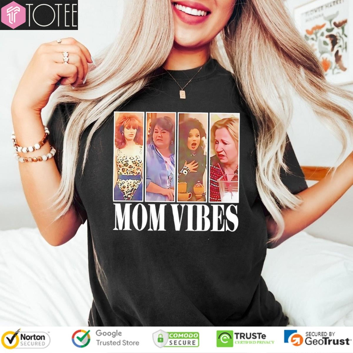Mom Vibes 90S Photo Graphic T-shirt