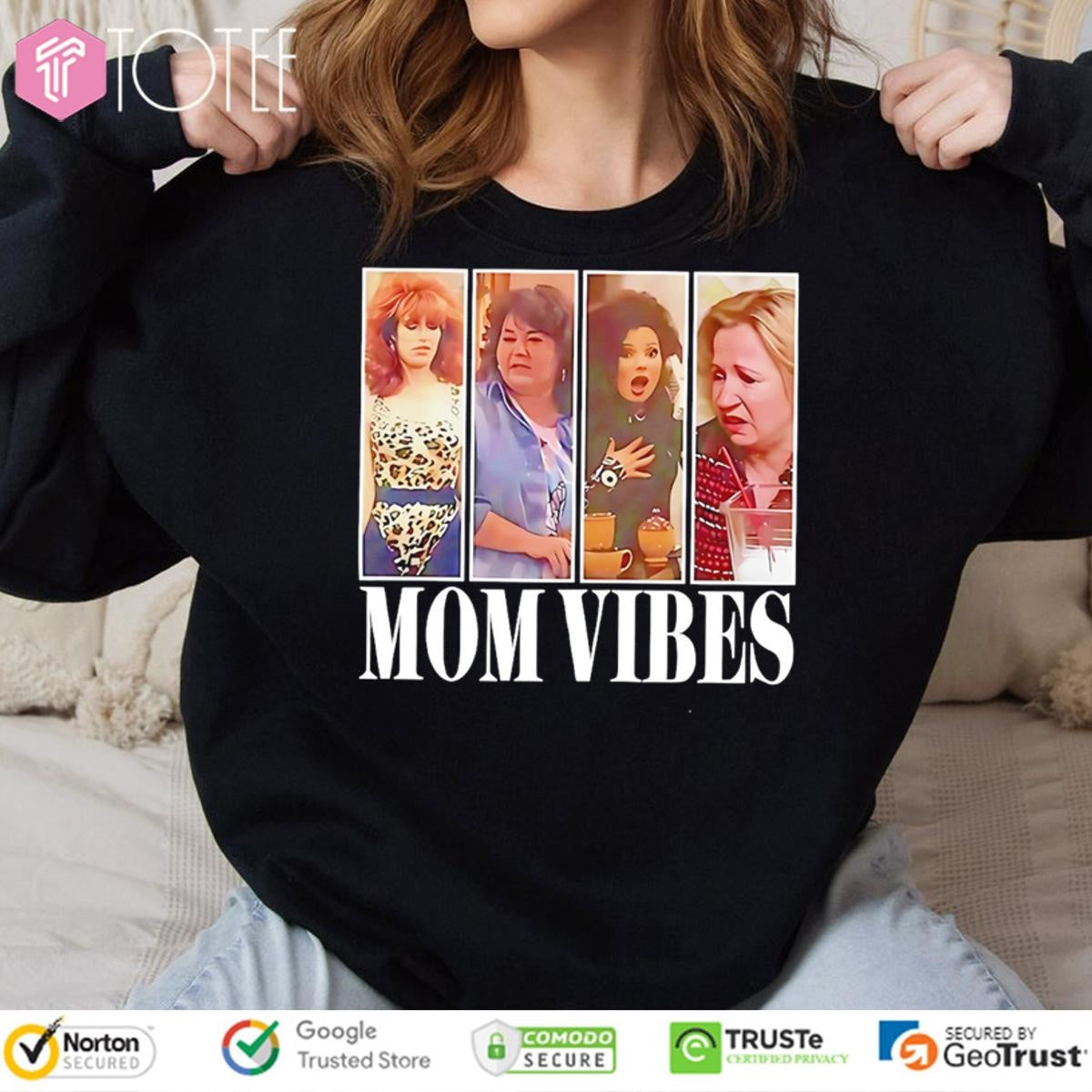 Mom Vibes 90S Photo Graphic T-shirt
