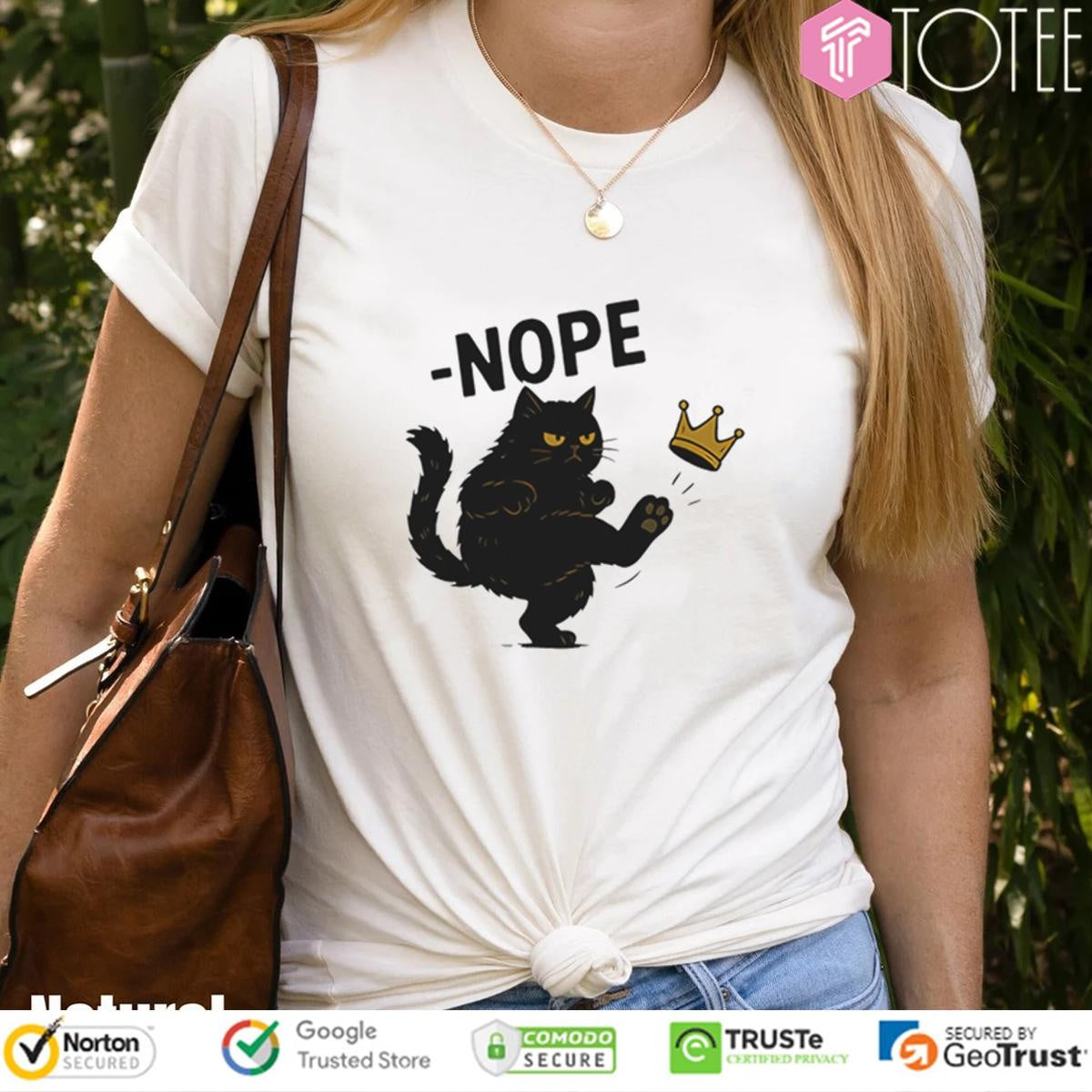 Nope No Kings In America Black Cat Anti Trump T-shirt