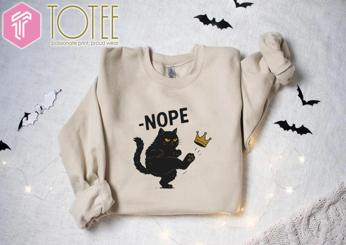 Nope No Kings In America Black Cat Anti Trump T-shirt