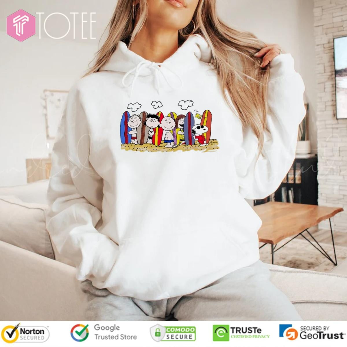 Peanuts Charlie Brown Snoopy Beach Surfing Squad Summer T-shirt