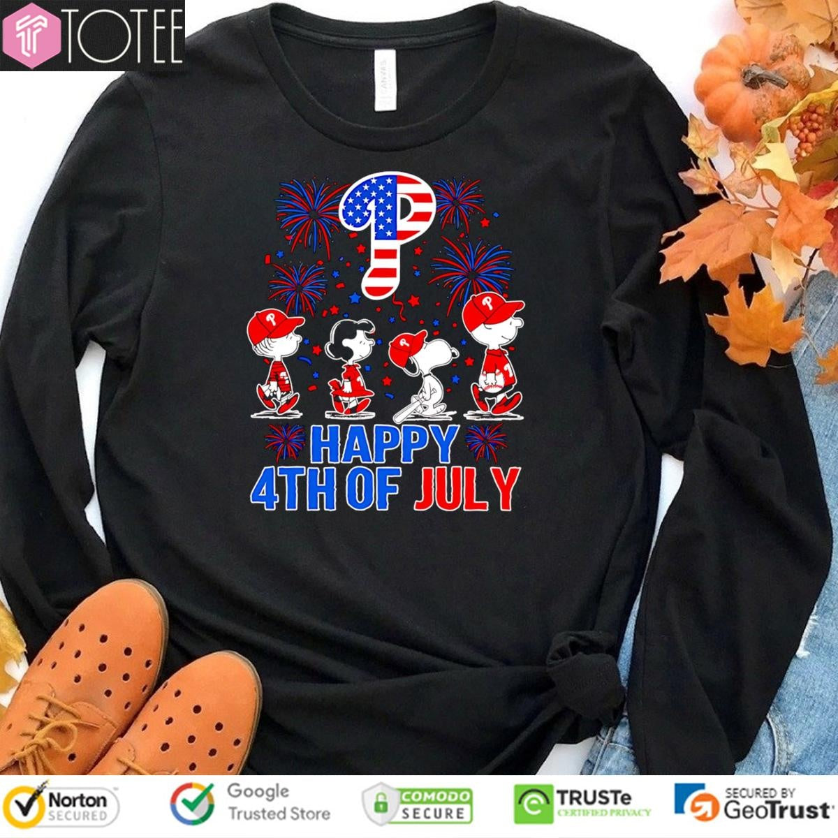 Peanuts Snoopy Philadelphia Phillies Fireworks Happy 4Th Of July T-shirt