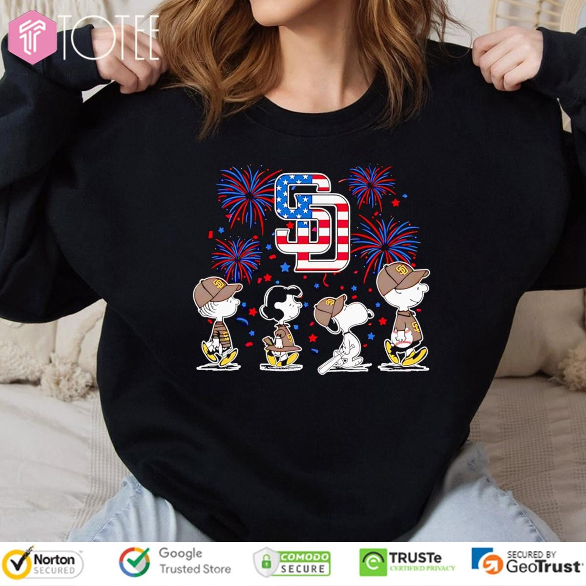 Peanuts Snoopy San Diego Padres Fireworks 4Th Of July T-shirt