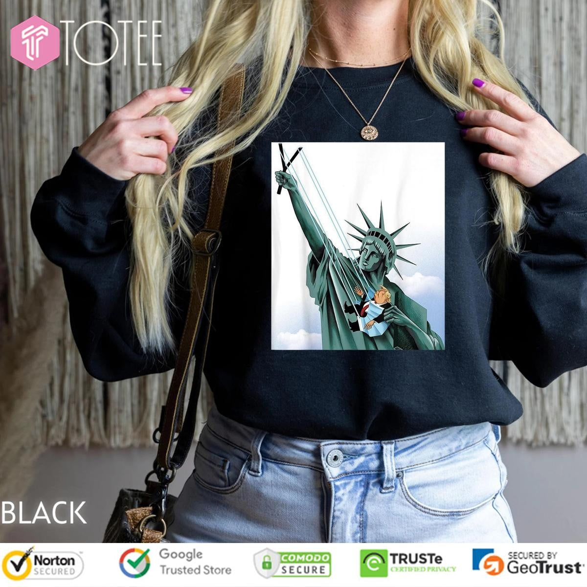Statue Of Liberty Shoot Trump Sling T-shirt