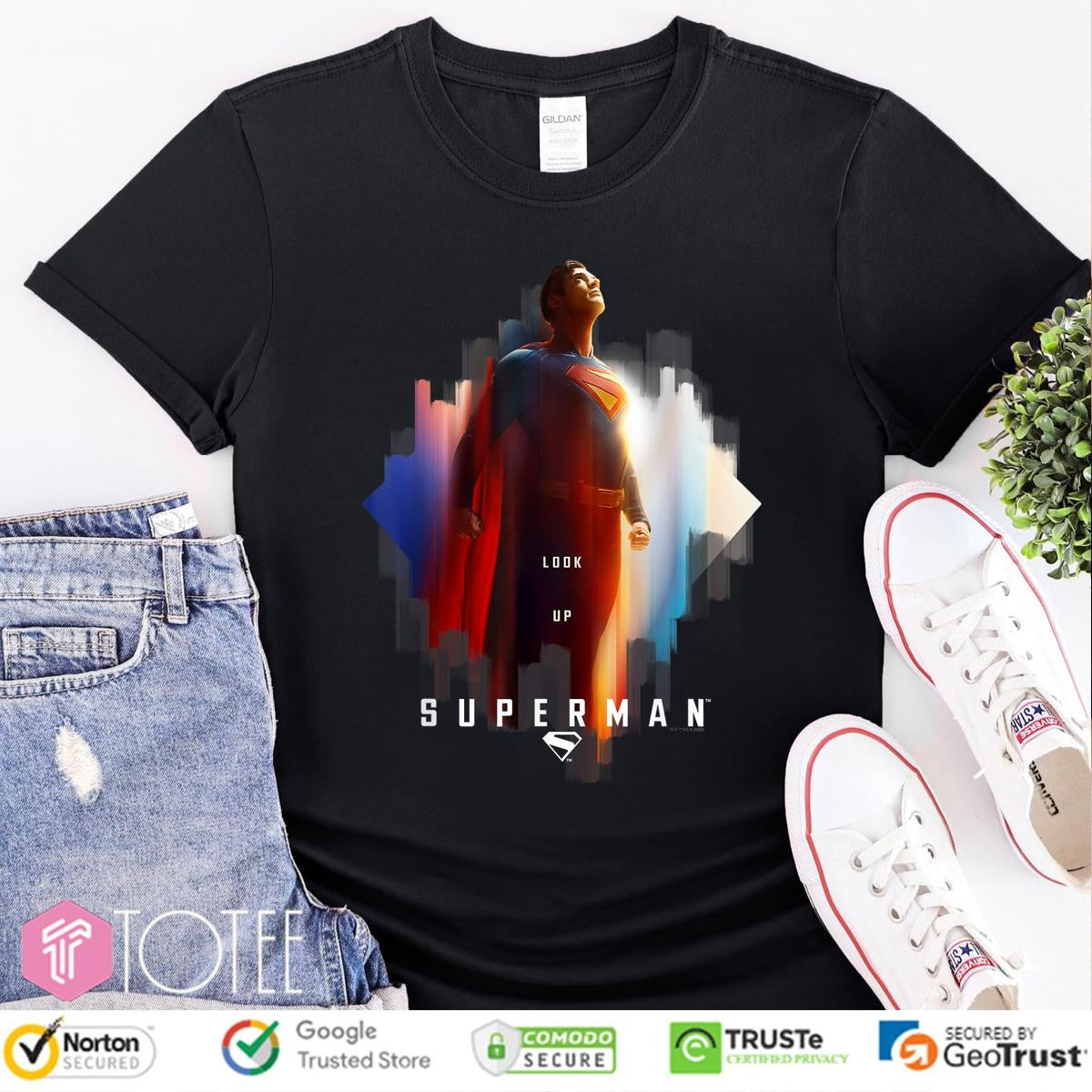 Superman 2025 Look Up Shield T-shirt