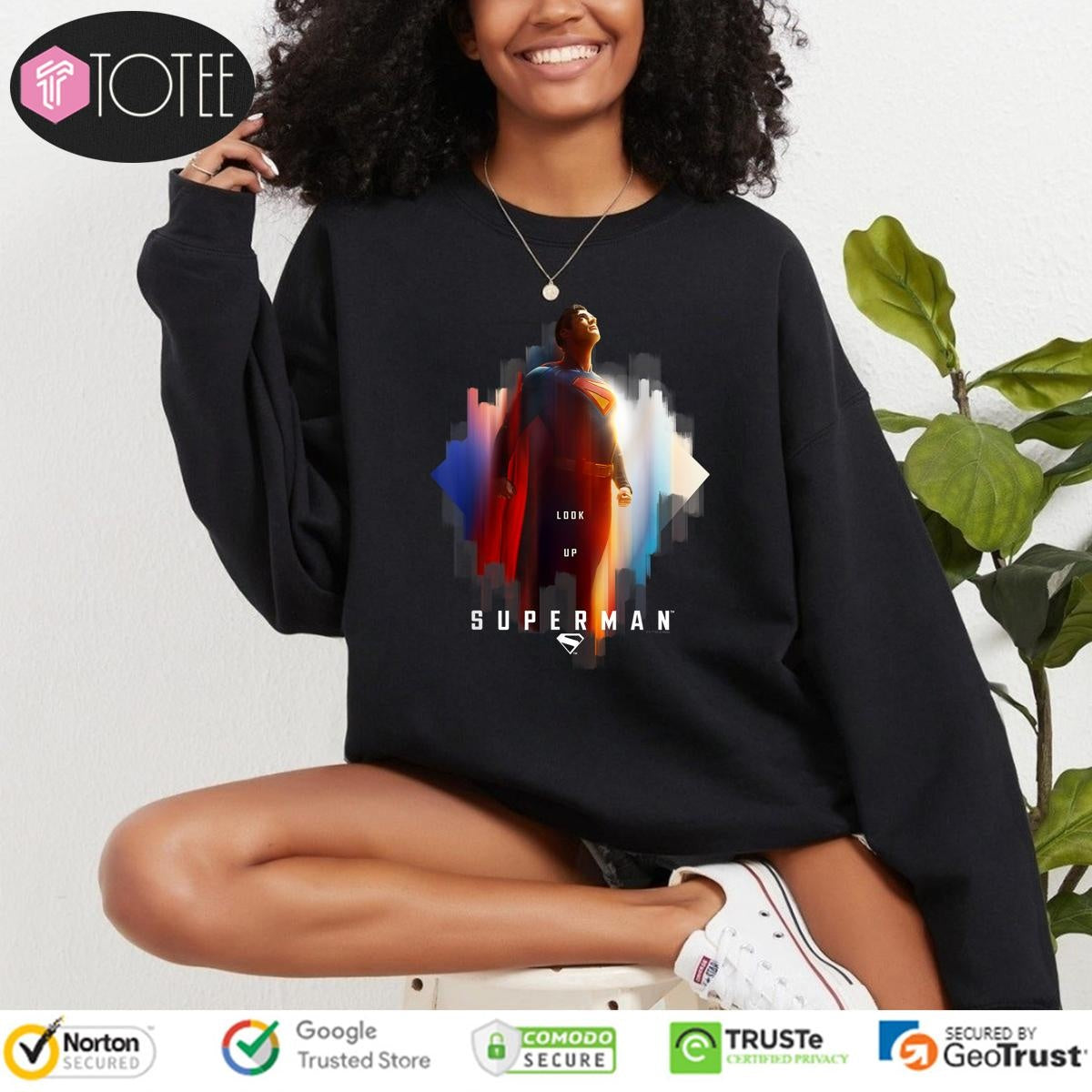 Superman 2025 Look Up Shield T-shirt