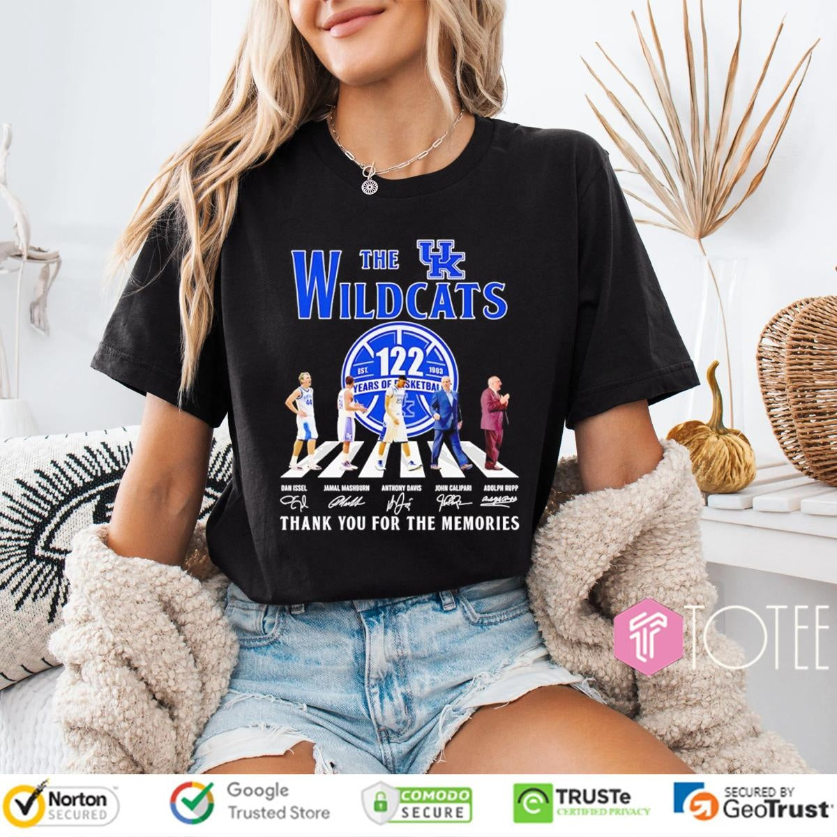 The Kentucky Wildcats Abbey Road Signatures T-shirt