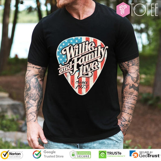 Willie Nelson Willie And Family Live Since 1973 Guitar Pick Usa Flag T-shirt